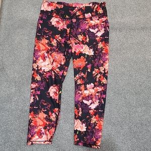 Fabletics Capri leggings